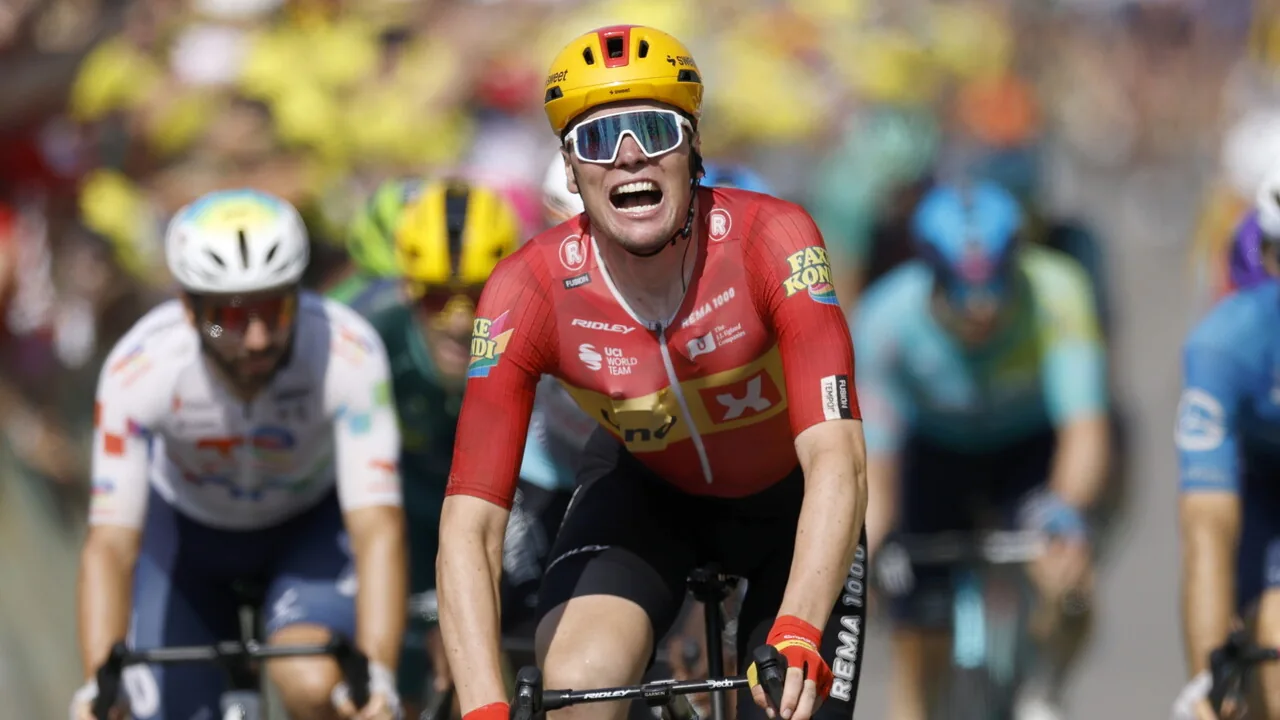 Tour de France: la dodicesima tappa da Magny-Cours a Chalon-sur-Saône favorisce i velocisti