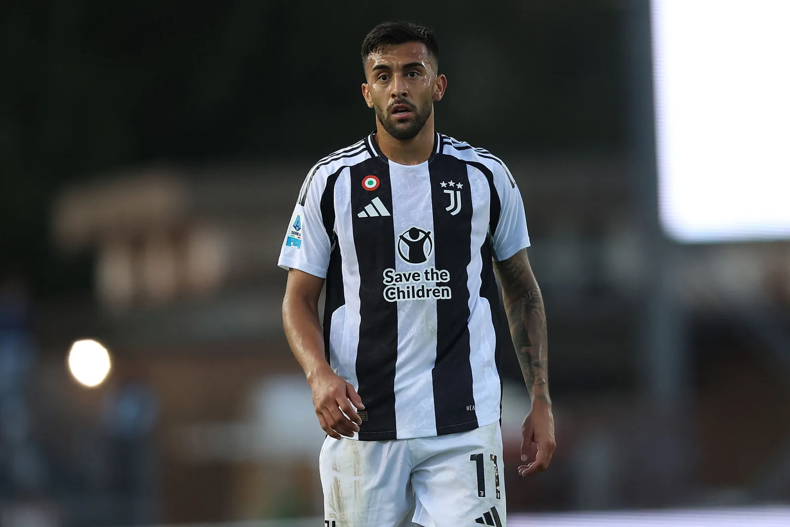 La Juventus valuta le cessioni di Nico Gonzalez e Juan Cabal image 1