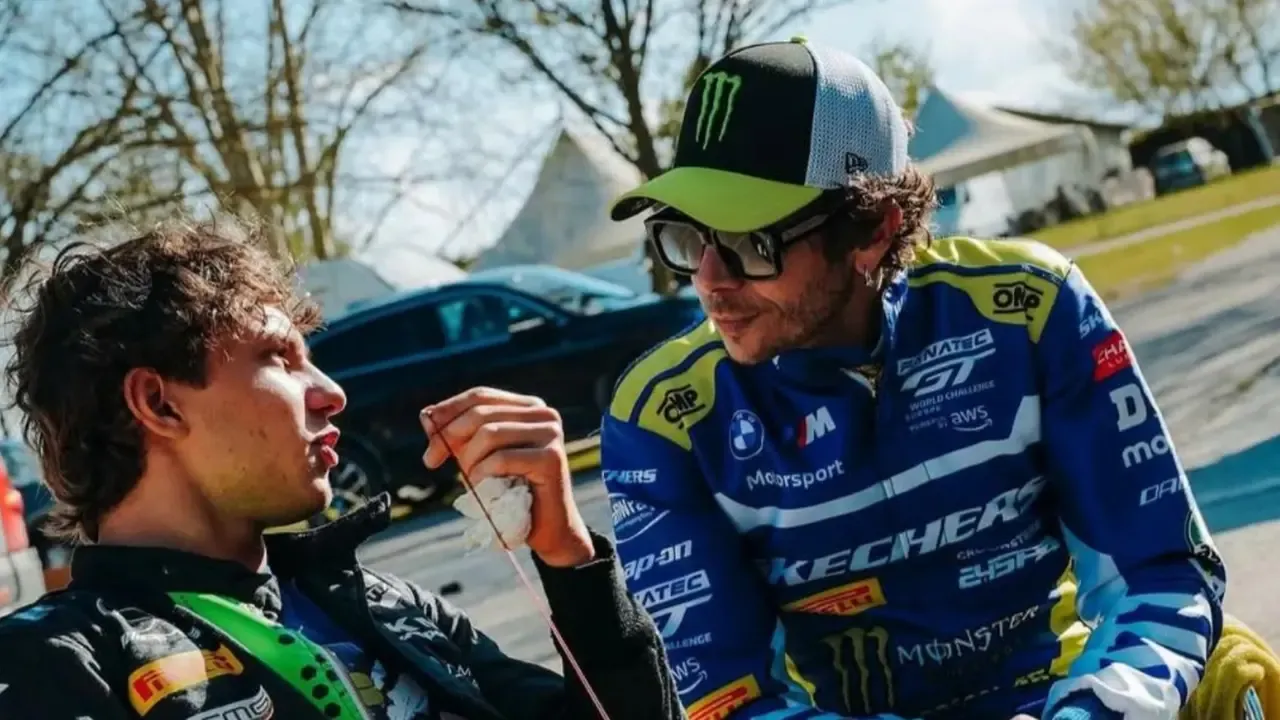 Valentino Rossi incorona Andrea Kimi Antonelli: "Talento straordinario"