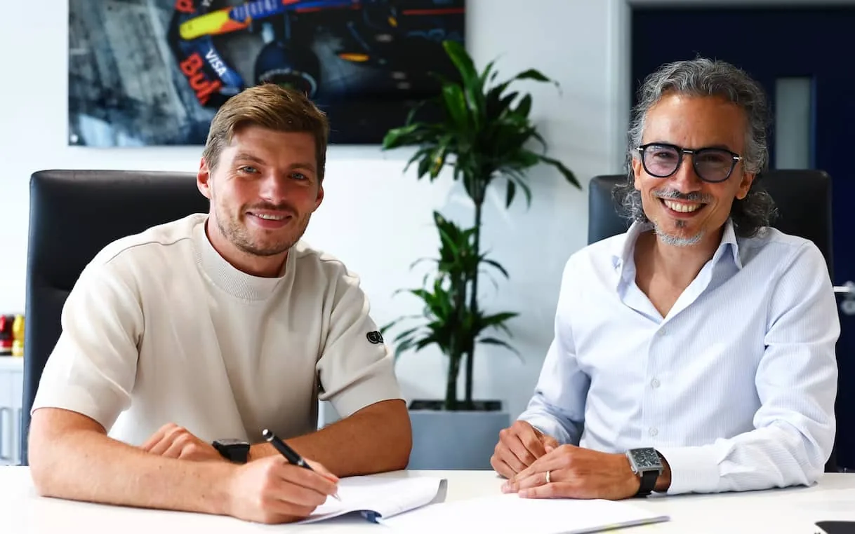Verstappen rinnova con Red Bull fino al 2030, dissolvendo le voci di mercato image 1