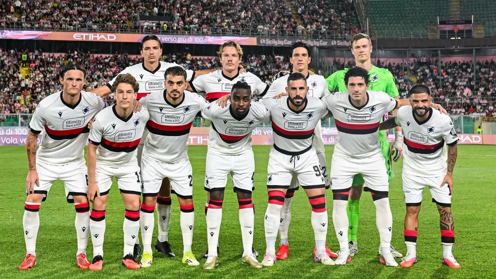 Palermo batte Sampdoria 3-1 e si isola in vetta alla classifica